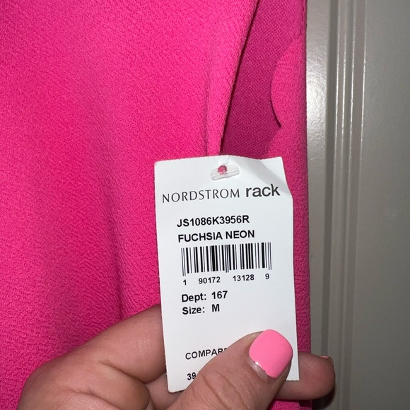 Women’s Fuschia Neon Cropped Scalloped Crop Top - Picture 3 of 3